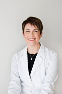 Dr. Melinda Gooderham Headshot
