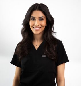 Dr. Panteha Eshtiaghi Photo